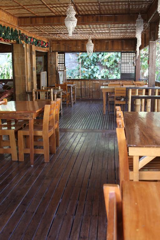 Bamboo House Beach Lodge & Restaurant Puerto Galera Exteriér fotografie